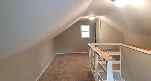3rd image of 3821 Meadow Ln