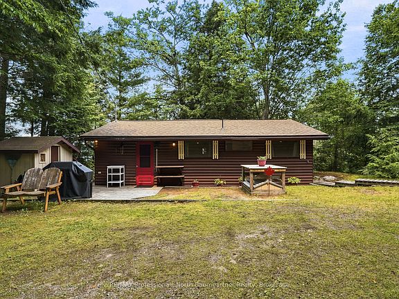 3rd image of 1896 Wilkinson Rd