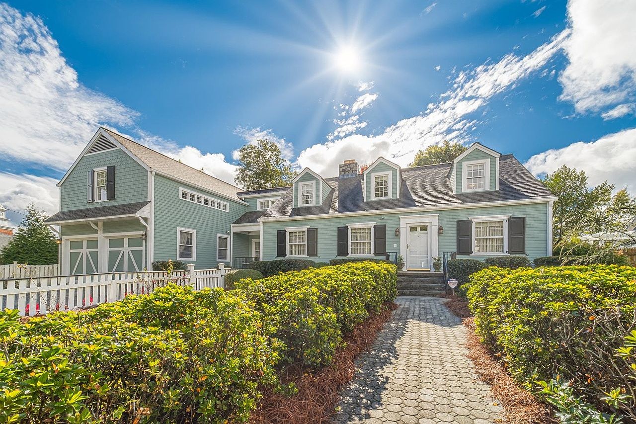 930 Peek St Nw Conyers Ga Mls Zillow