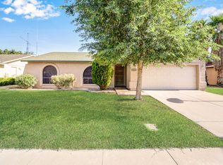 5633 W Hearn Rd, Glendale, AZ 85306