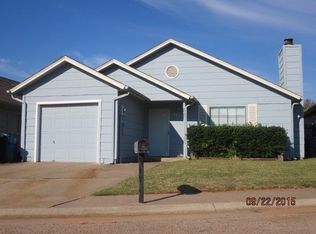 417 Belmont Dr, Edmond, OK 73034