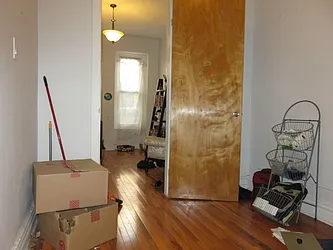 Rented by Rennit Inc.