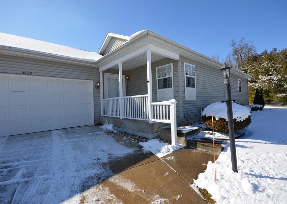 1st image of 4027 Pelican Way