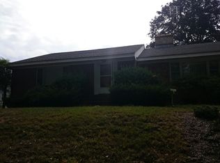 33 Glenham St, West Roxbury, MA 02132