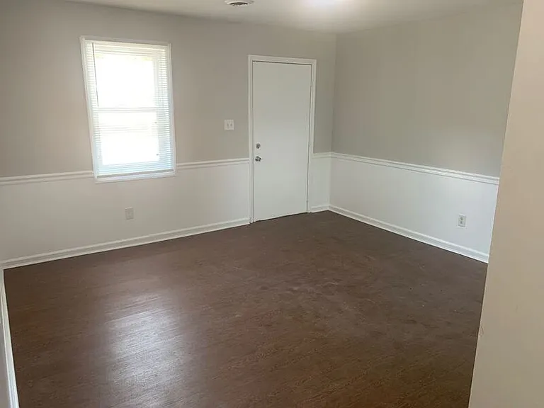 4137 Sunset Ave #5 — Photo 9