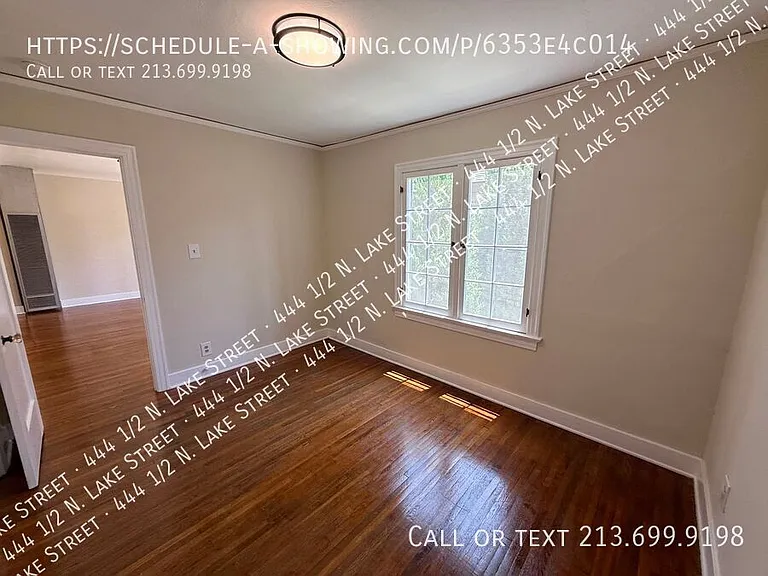 444 1/2 N Lake St — Photo 10