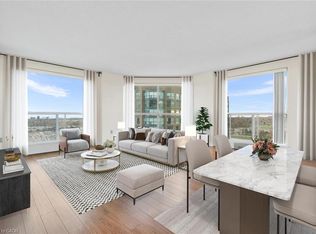 2155 Burnhamthorpe Rd W #1604, Mississauga, ON L5L5P4