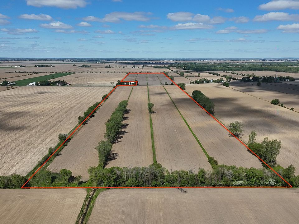 1st image of Chemin Du Petit Bernier Saint Jean Sur