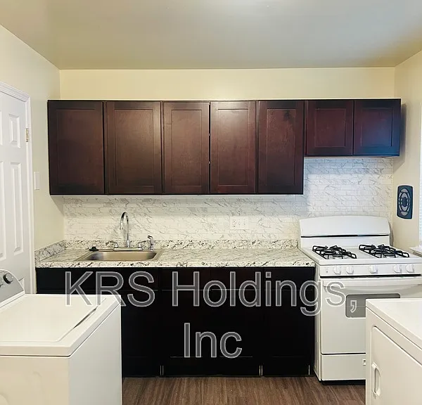 5228 Goolsby Ct — Photo 19
