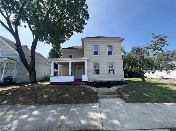 204 S Main St, Tuscarawas, OH 44682