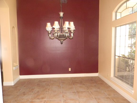 Formal Dining