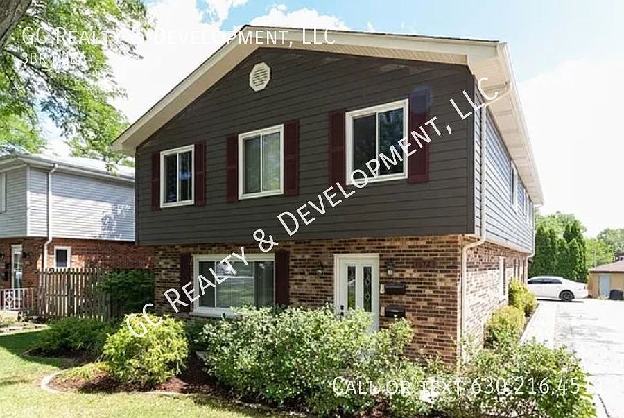 1st image of 16723 Hillside Pl #2