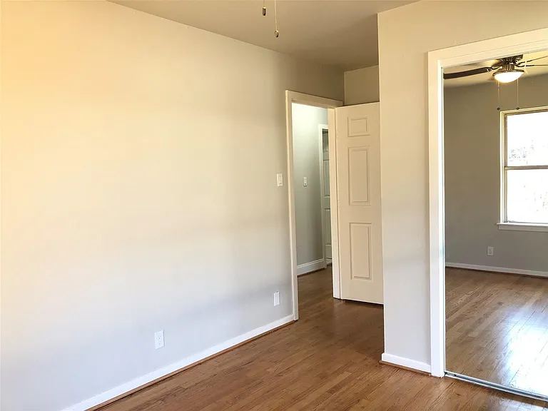 5005 De Milo Dr — Photo 12