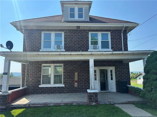 671 Sipesville Rd, Sipesville, PA 15561