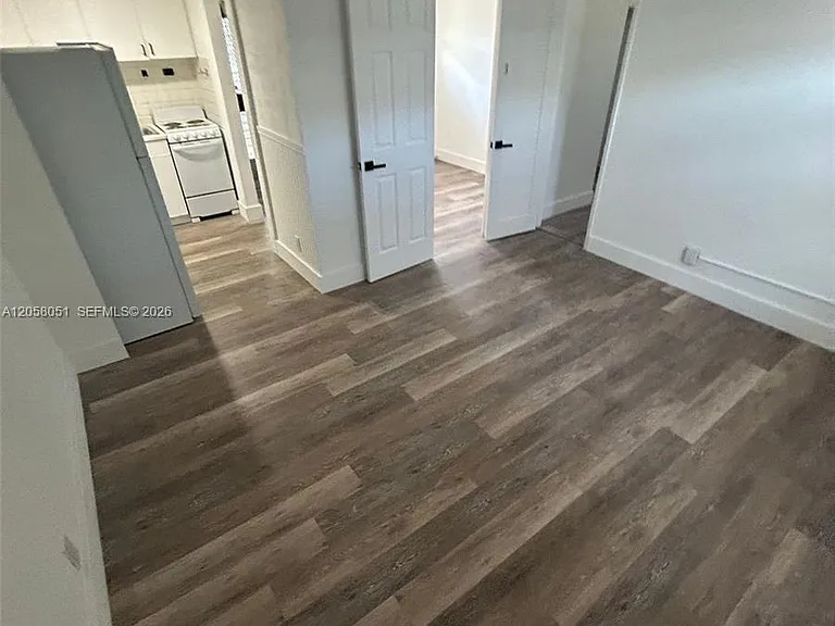 1035 N Andrews Ave #1-6 — Photo 1