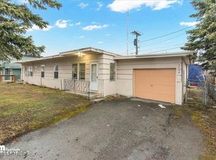 1102 W 29th Ave, Anchorage, AK 99503