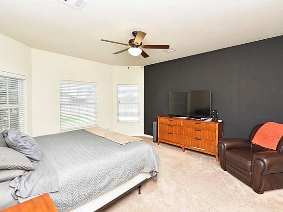 5th image of 4903 Monarch Falls Ln