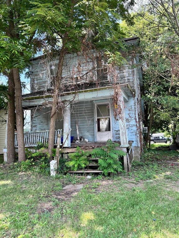 Real estate listing image