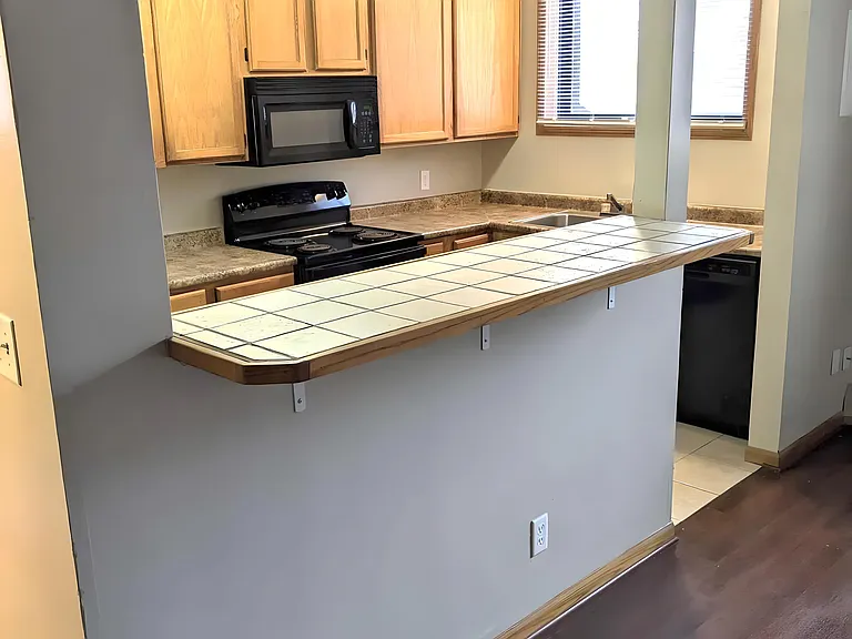 Twin Pines Apartments — Photo 51