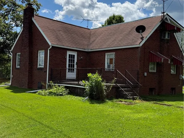 1510 Mercer Grove City Rd, Mercer, PA 16137