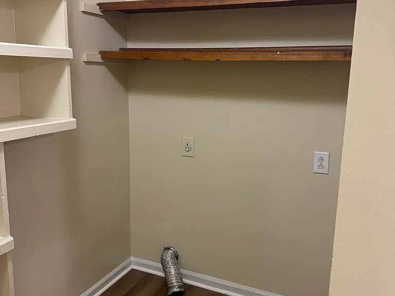 4204 Kaplan Dr — Photo 8