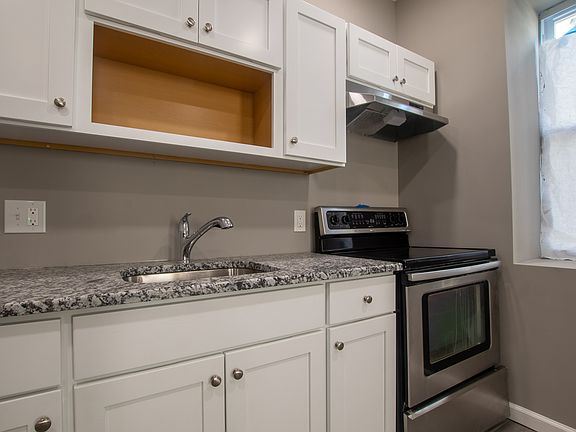 5th image of 4017 Ogden St #A101