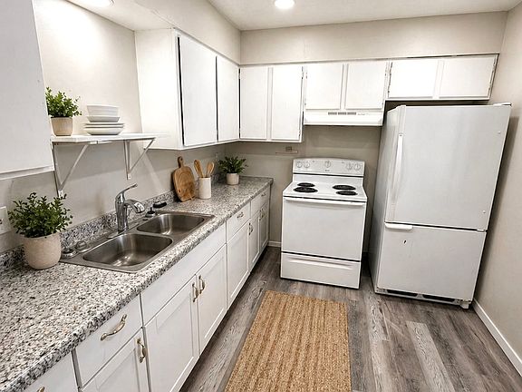 2nd image of 508 S 25th St #2