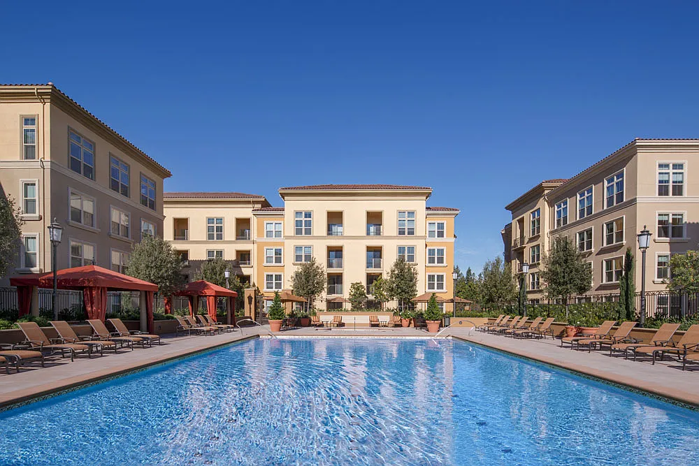 Crescent Village Apartment Homes — Photo 3