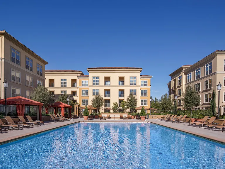 Crescent Village Apartment Homes — Photo 3