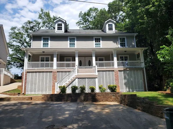 128 Brook Cir SE, Marietta, GA 30060