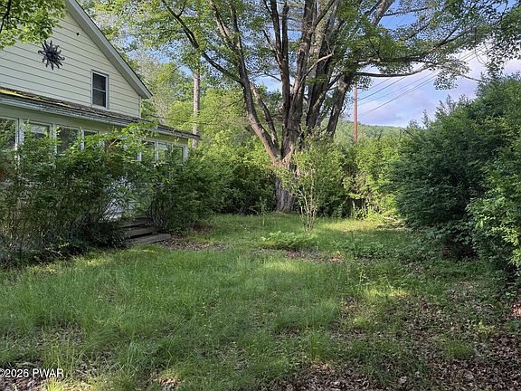 4th image of 1177 Viaduct St