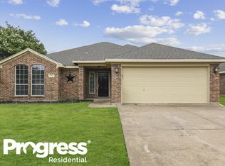 1007 Winepress Rd, Burleson, TX 76028