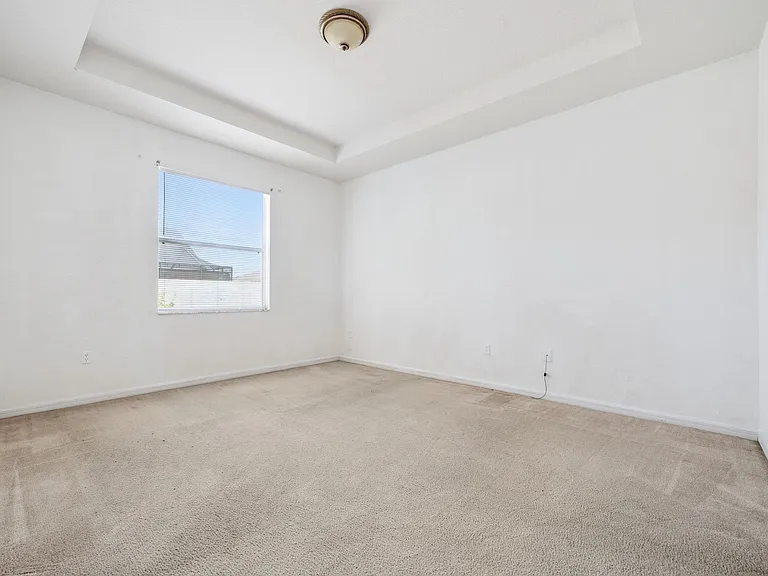 7055 Heatherbrook Dr — Photo 13