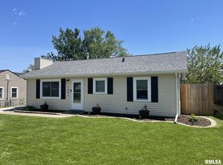 7503 Cedar St, Davenport, IA