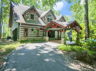 5 Split Rock Ford Dr, Landrum, SC 29356