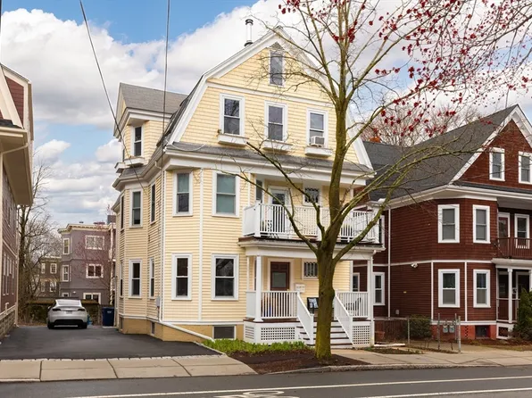 97 Fayerweather St #1, Cambridge, MA 02138