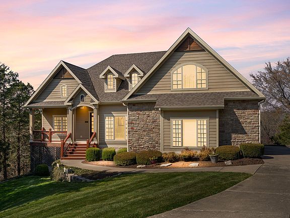 3rd image of 512 Silverwood Place