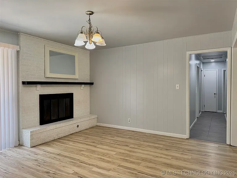 11311 E 15th Pl — Photo 28
