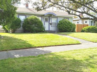 2807 Ellis St, Bellingham, WA 98225