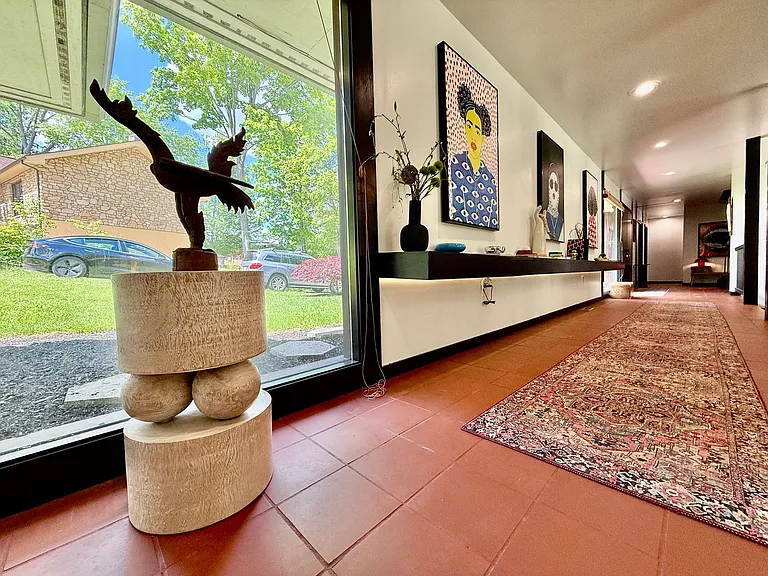 527 Valewood Ln — Photo 59