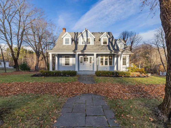 44 Summer Street, Kennebunk, ME 04043