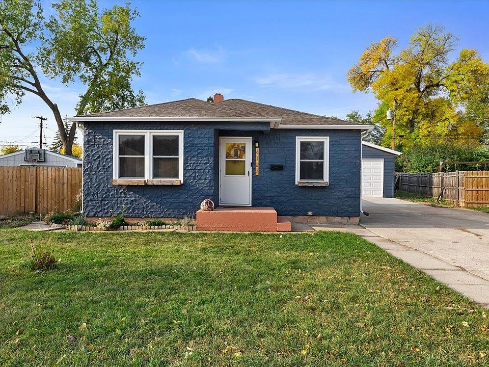 1st image of 4127 Pleasant Dr