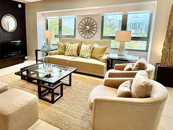 5th image of 103 De Diego Ave #1
