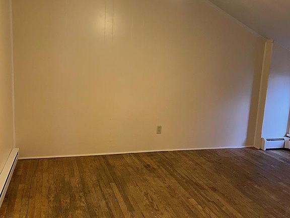 5th image of 314 Lincoln St #2