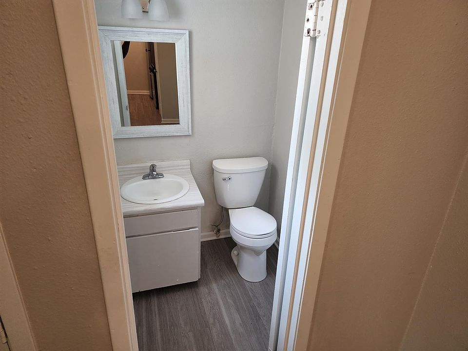downstairs half bath