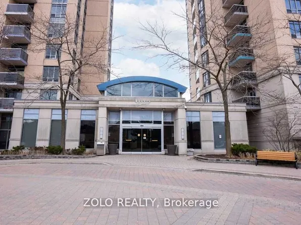 18 Mondeo Dr #1439, Toronto, ON M1P 5C8