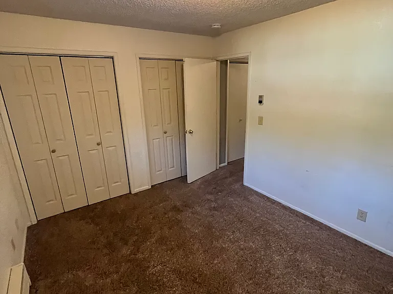 4300 Gray St — Photo 20