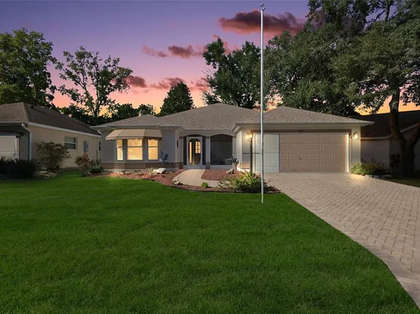 511 Loma Paseo Dr, Lady Lake, FL 32159