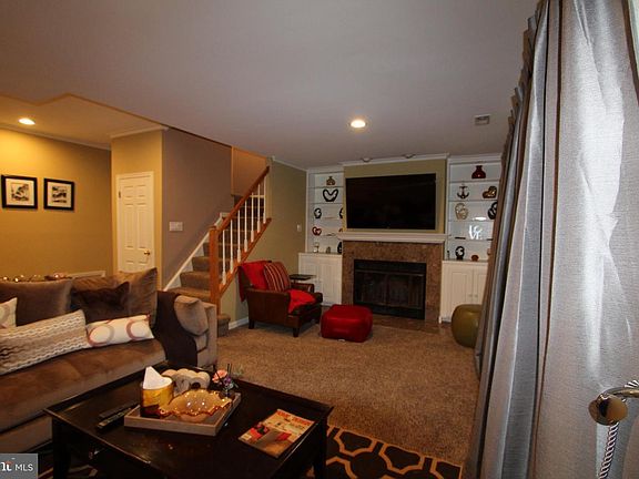 4th image of 5145 Columbia Rd #831