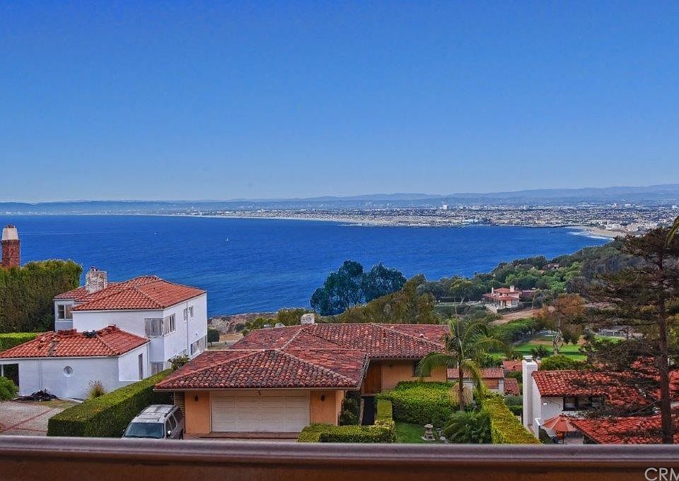 1st image of 560 Via Del Monte